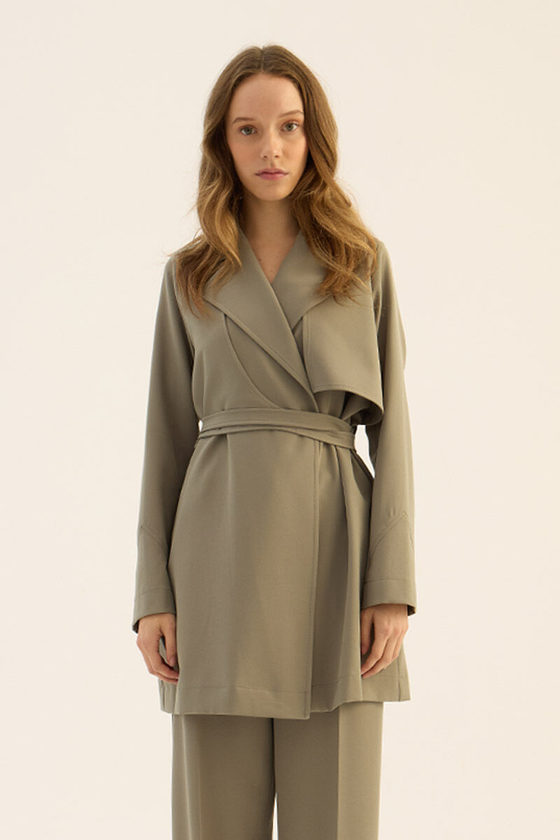 Belden Bağlamalı Blazer
